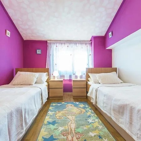 Rustic Holiday House / Pet Friendly / Wifi Barban